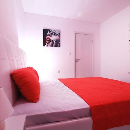 Modern Delux Apartments In Flowers&Pool Private Complex Balchik Luaran gambar