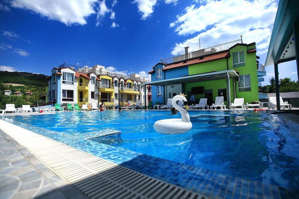 Modern Delux Apartments In Flowers&Pool Private Complex Balchik Luaran gambar