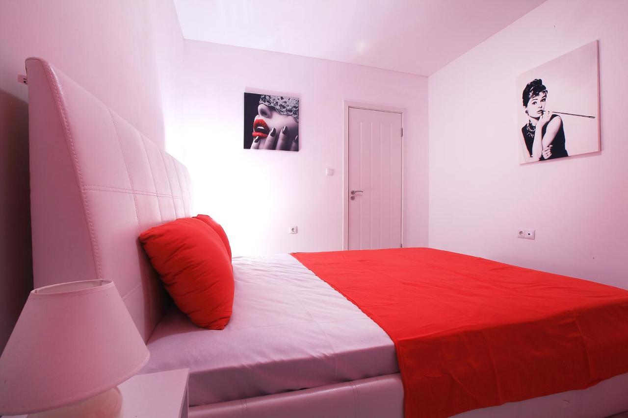 Modern Delux Apartments In Flowers&Pool Private Complex Balchik Luaran gambar