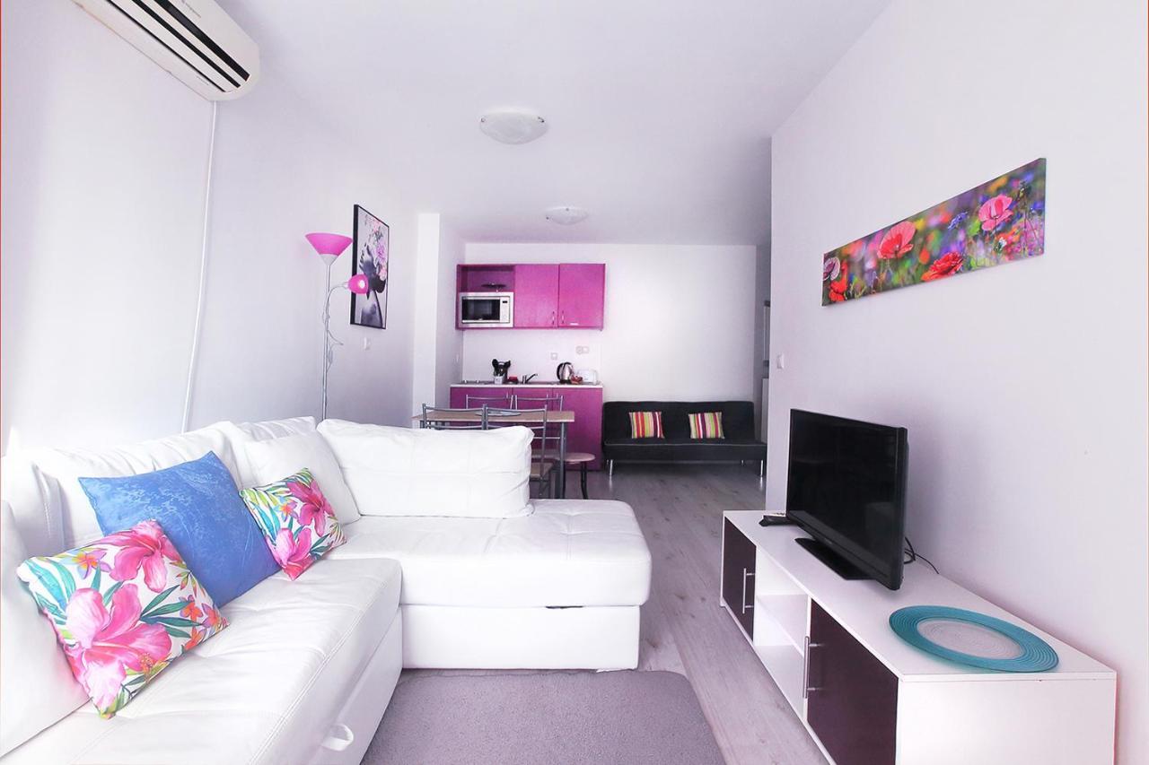 Modern Delux Apartments In Flowers&Pool Private Complex Balchik Luaran gambar